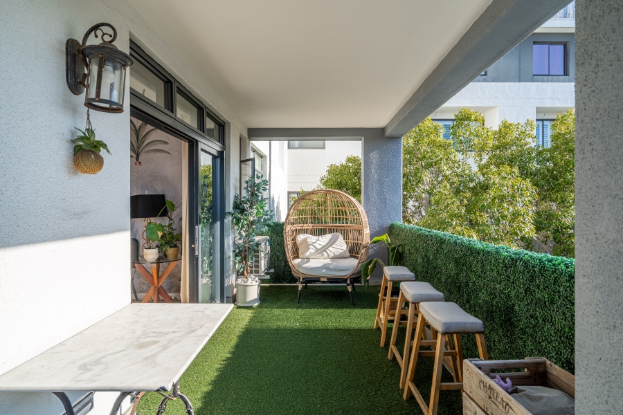 2 Bedroom Property for Sale in Fresnaye Western Cape